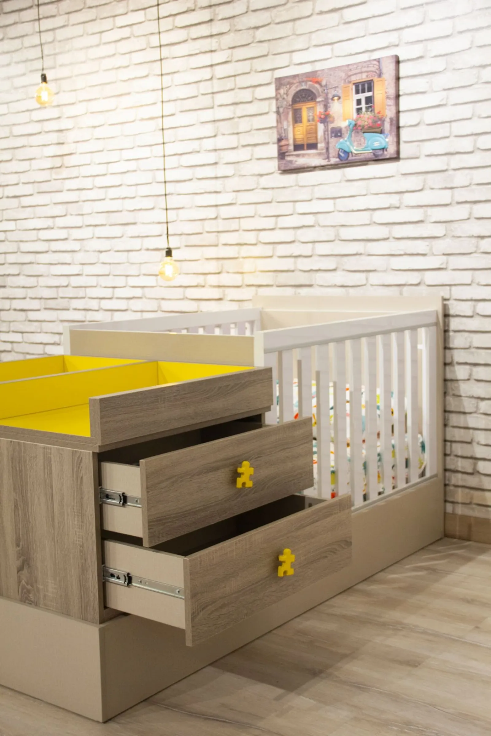 Children Bedroom 2 image 4